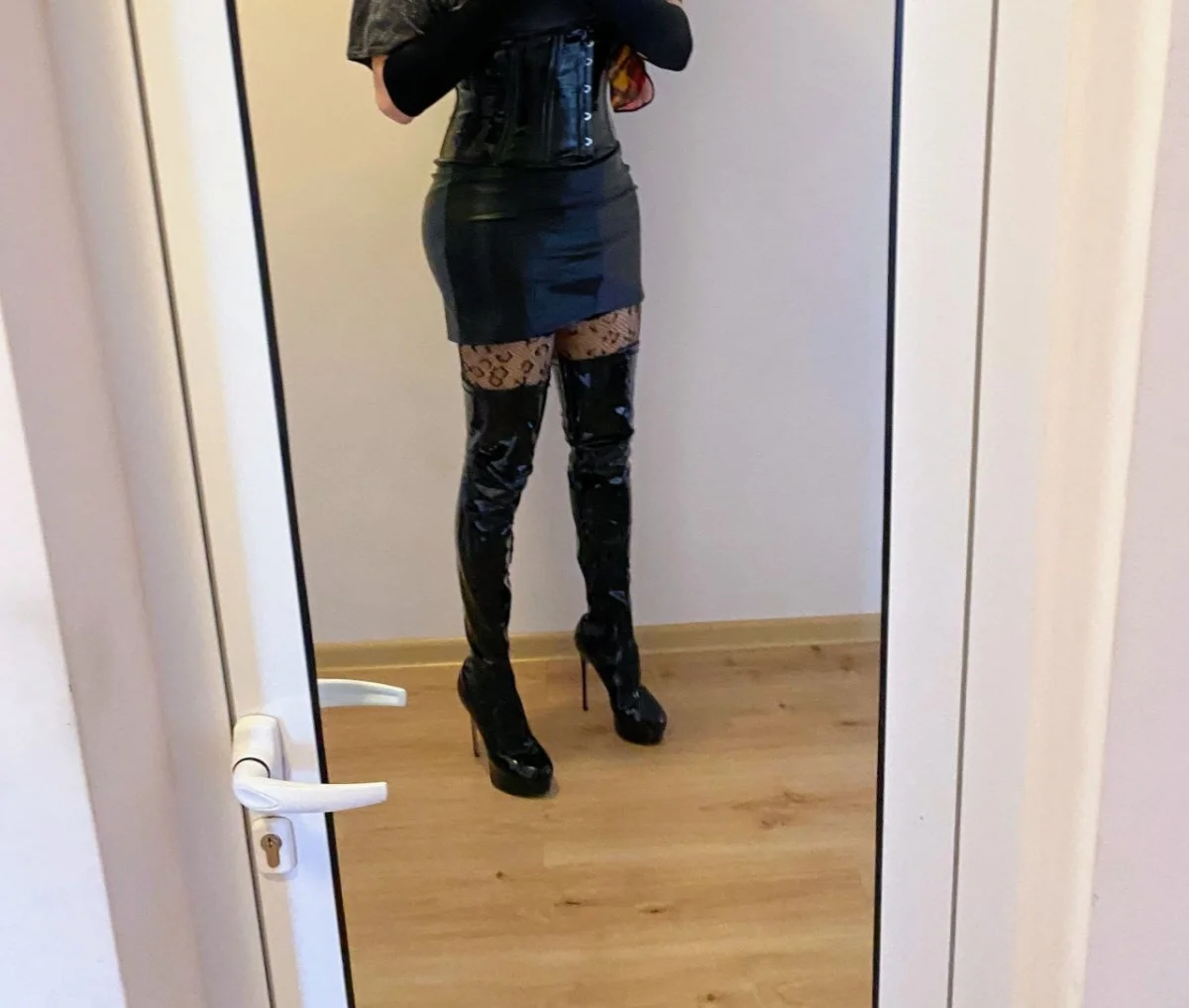 RedKiss post