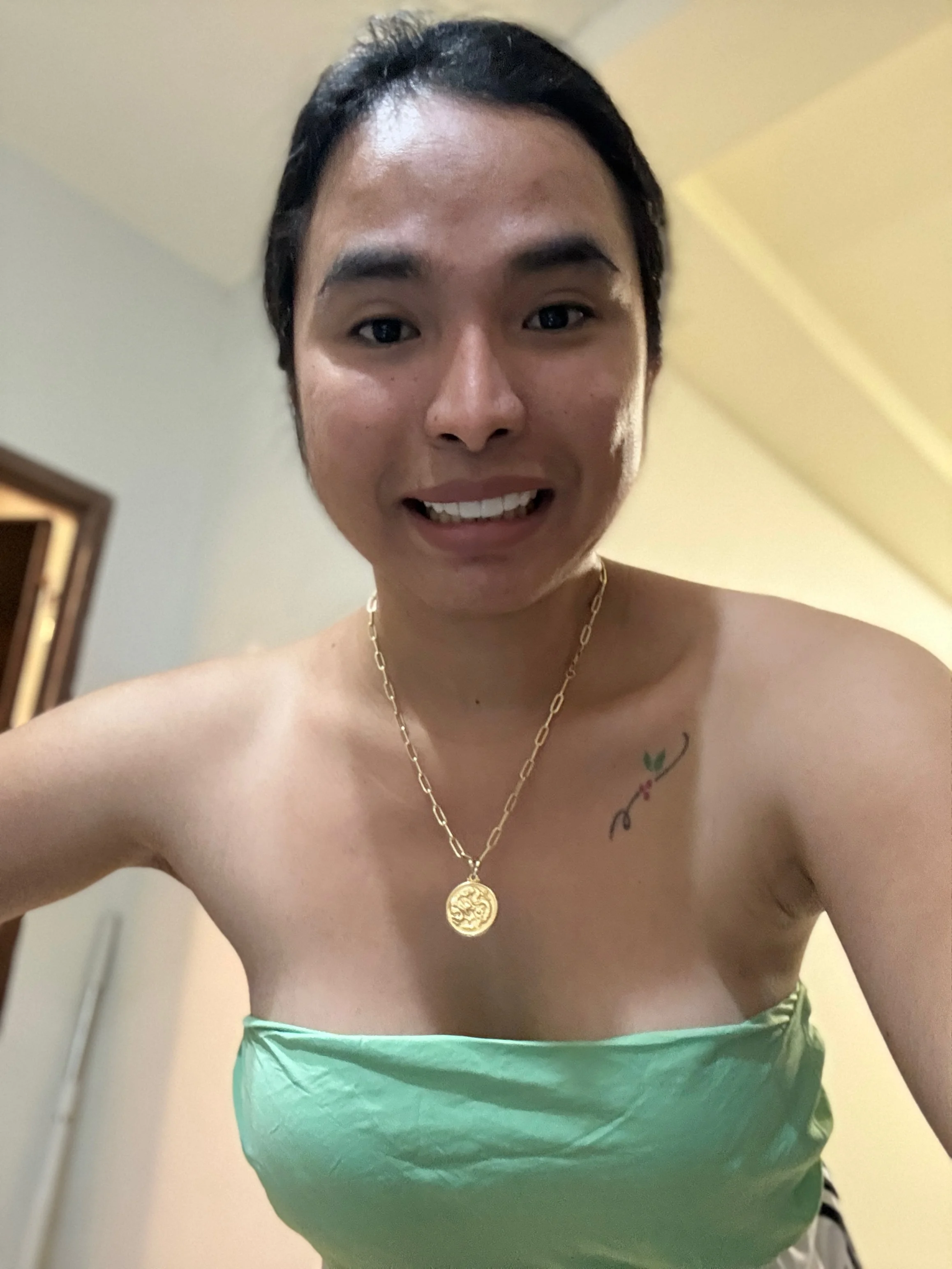 Say Hi 👋 if you love trans 🏳️‍⚧️