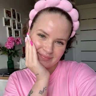 Millie D Hellen